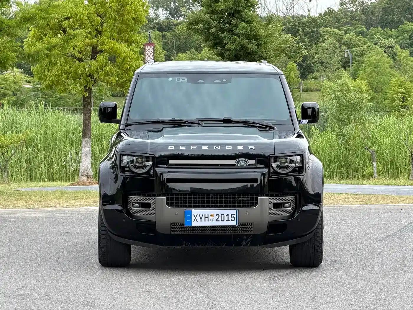 2023 Land Rover Defender Facelift 110 3.0T P400 X-DYNAMIC HSE — миниатюра 2