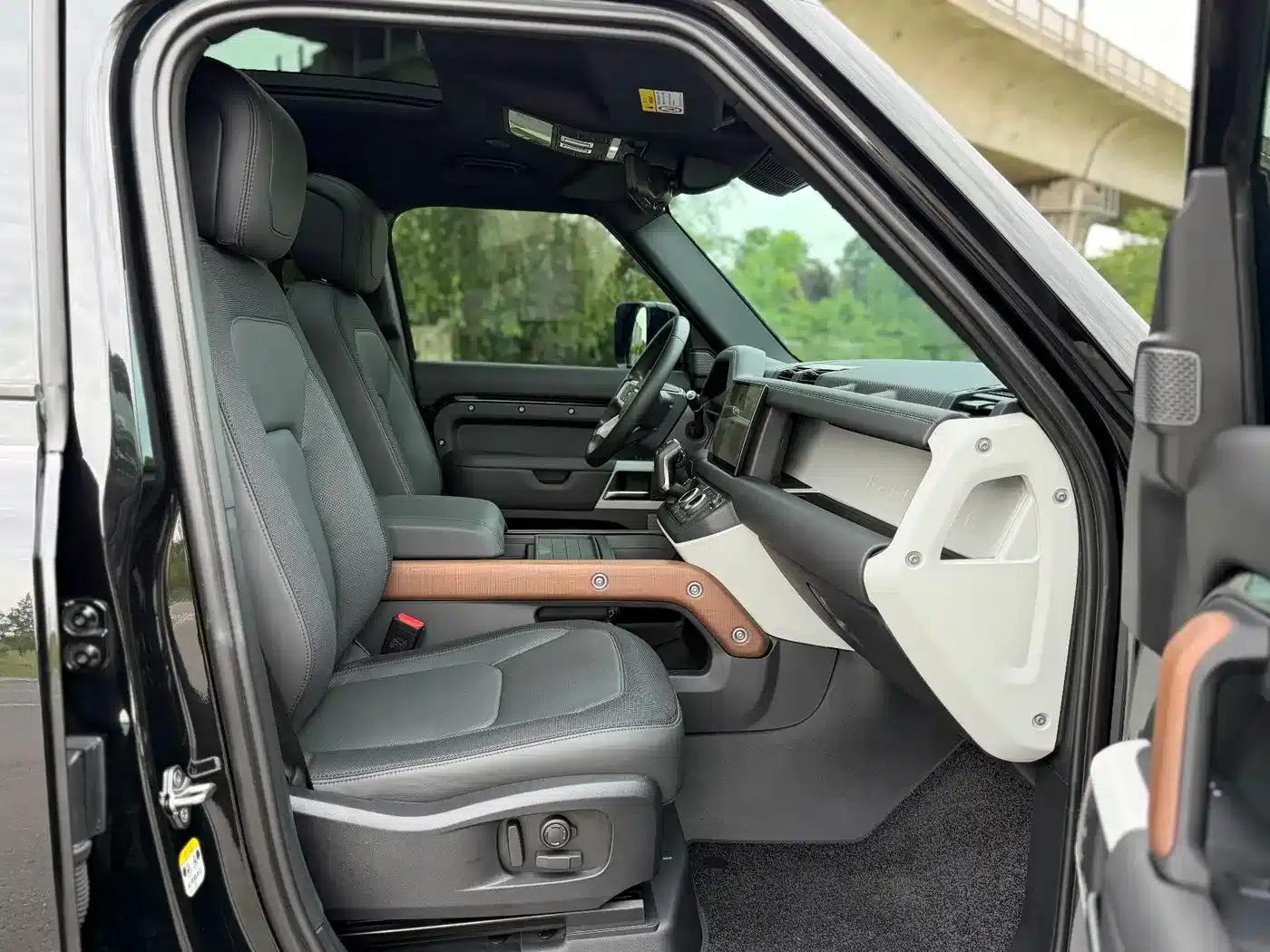 2023 Land Rover Defender Facelift 110 3.0T P400 X-DYNAMIC HSE — миниатюра 13