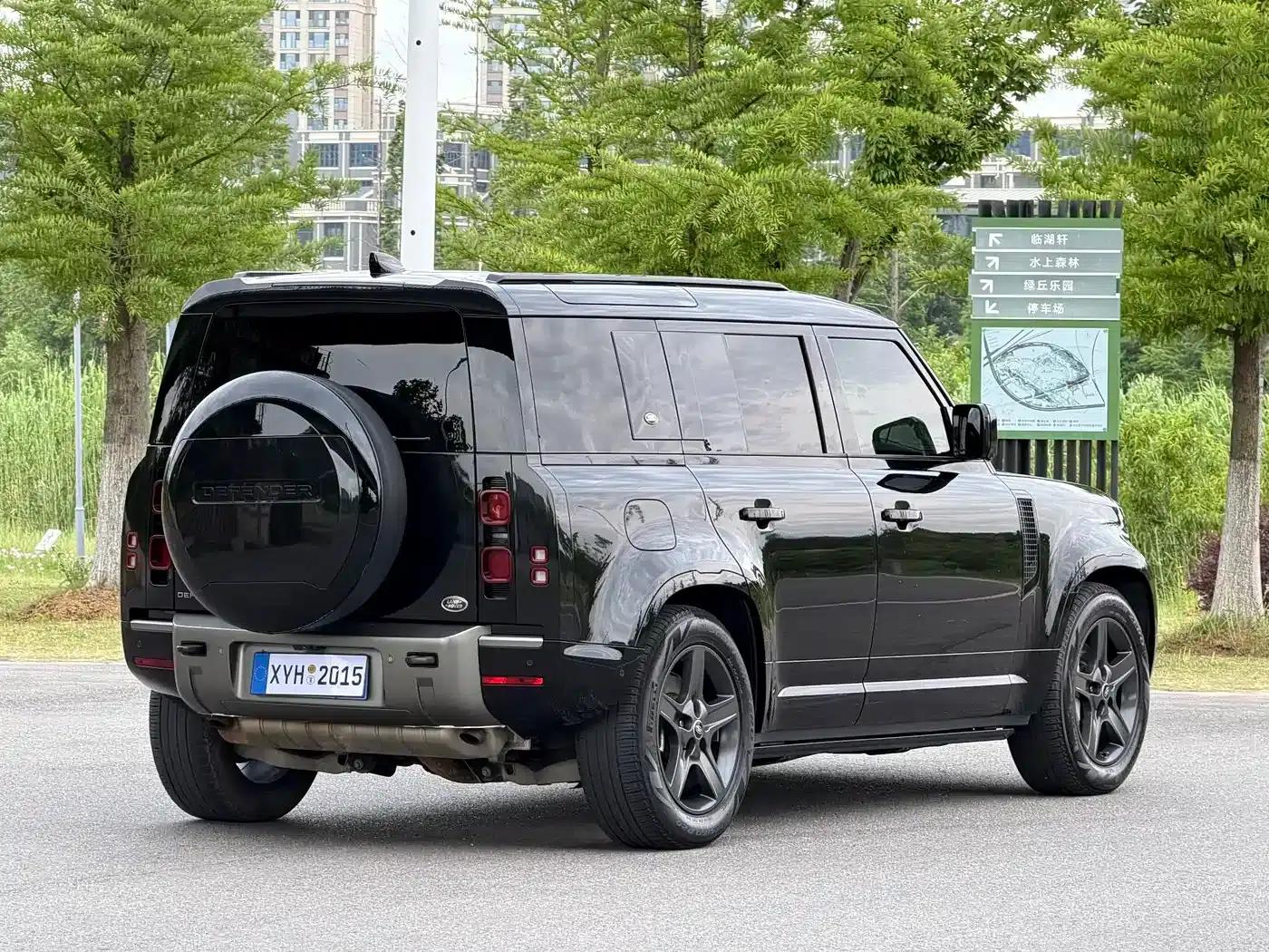 2023 Land Rover Defender Facelift 110 3.0T P400 X-DYNAMIC HSE — миниатюра 20