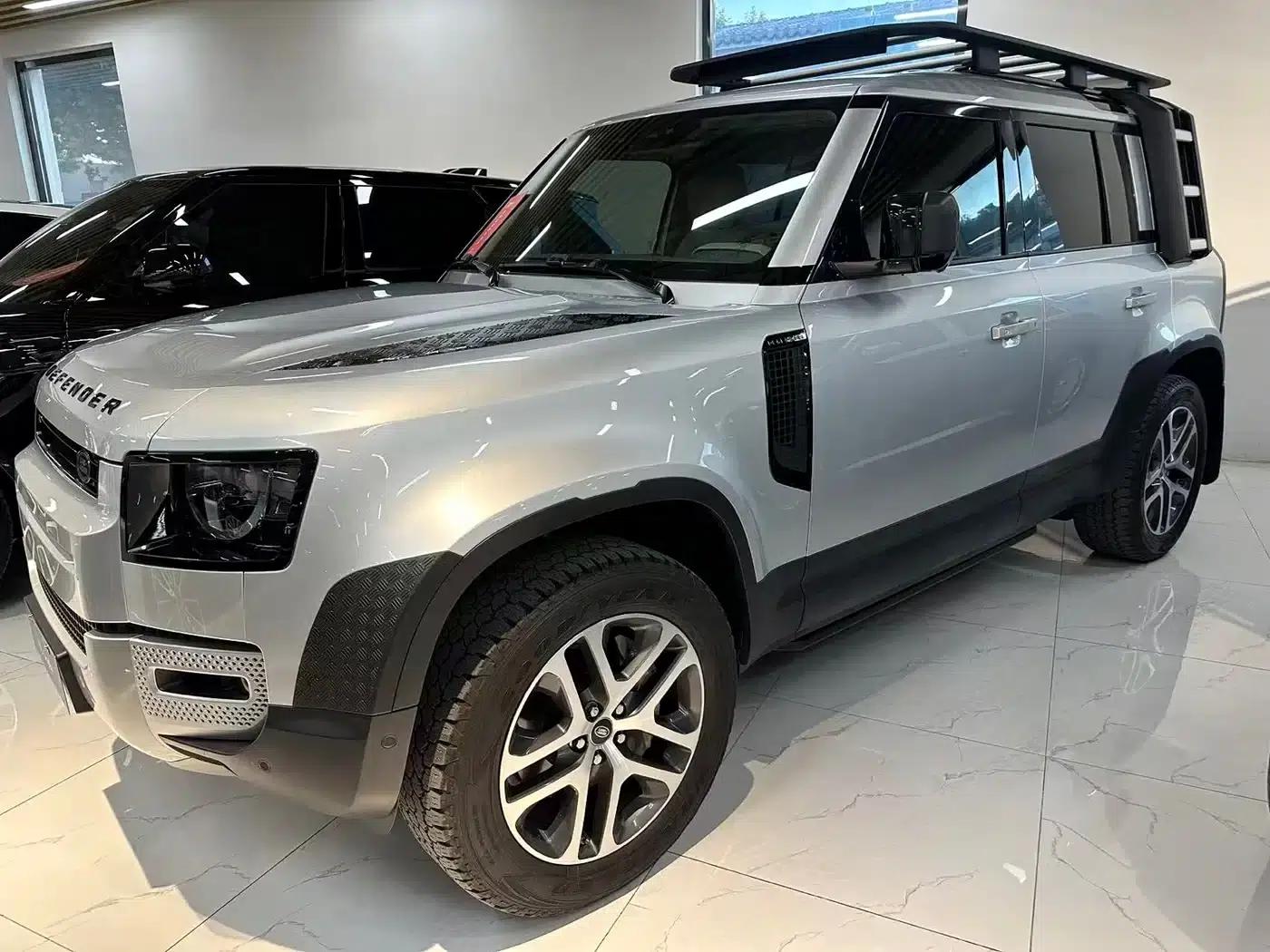 2020 Land Rover Defender 110 P400 Dark Edition — миниатюра 7