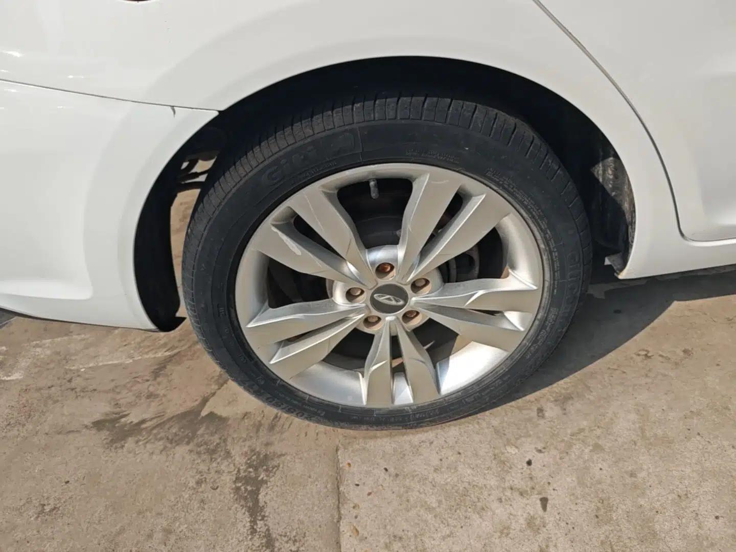 Chery Arrizo 5 2017 1.5L Manual Lingchao Edition — миниатюра 10