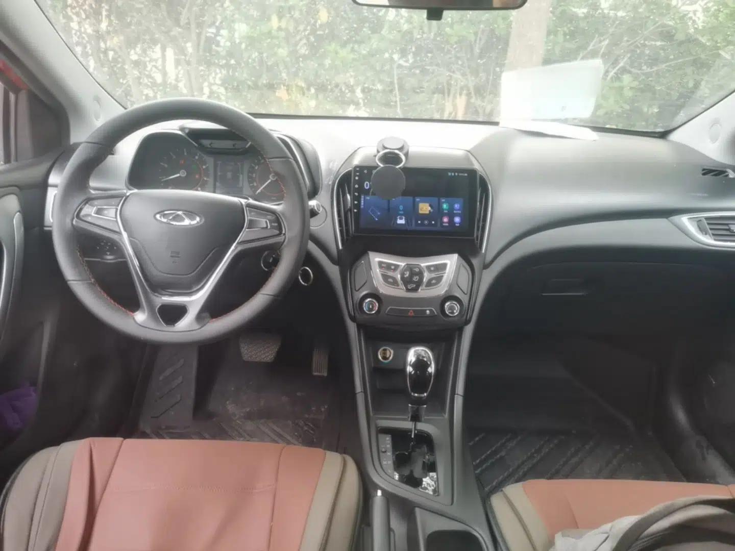 Chery Arrizo 5 2016 1.5L CVT Trendsetting Edition — миниатюра 12