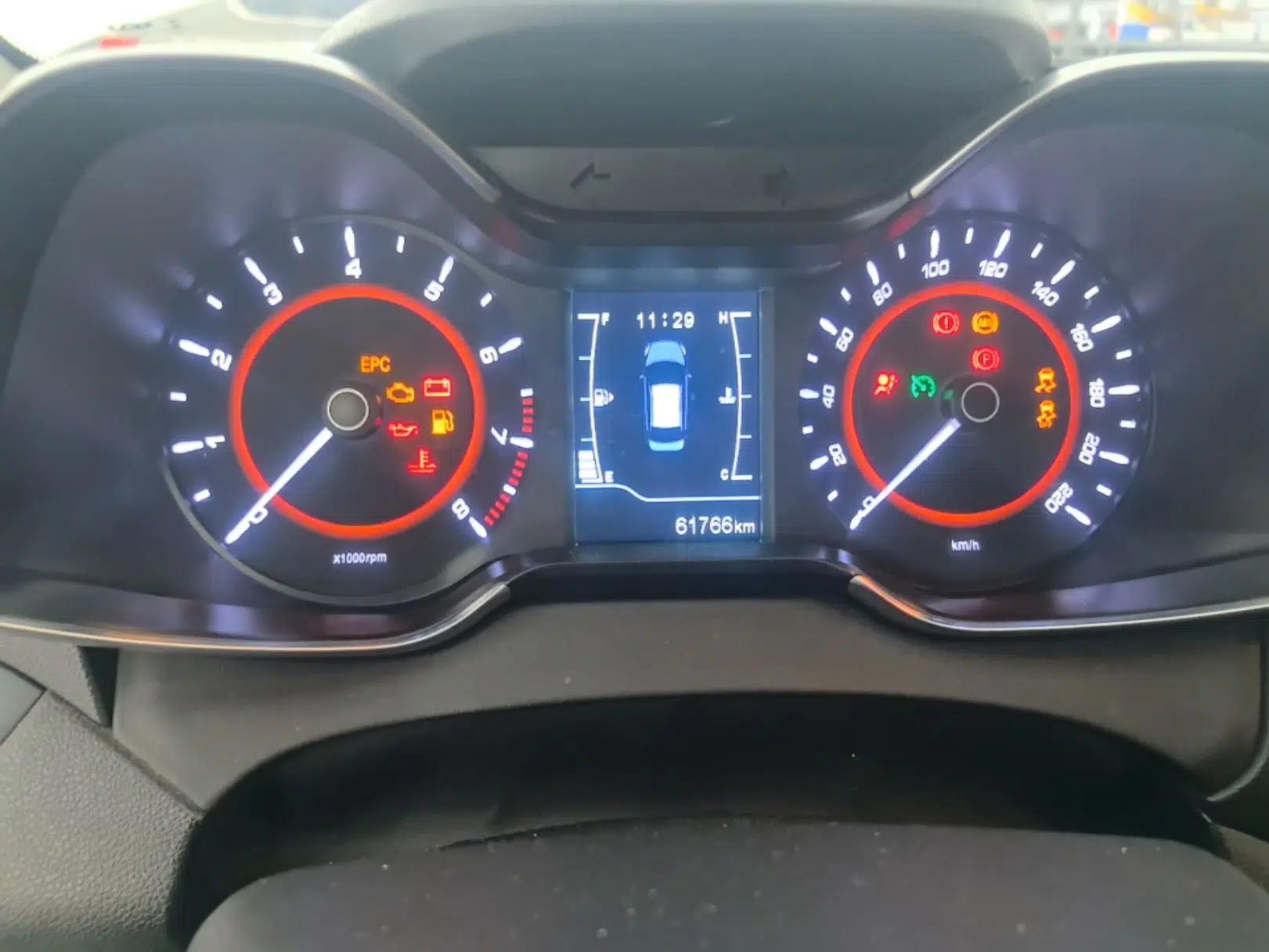 Chery Arrizo 5 2017 1.5L Manual Lingchao Edition — миниатюра 15