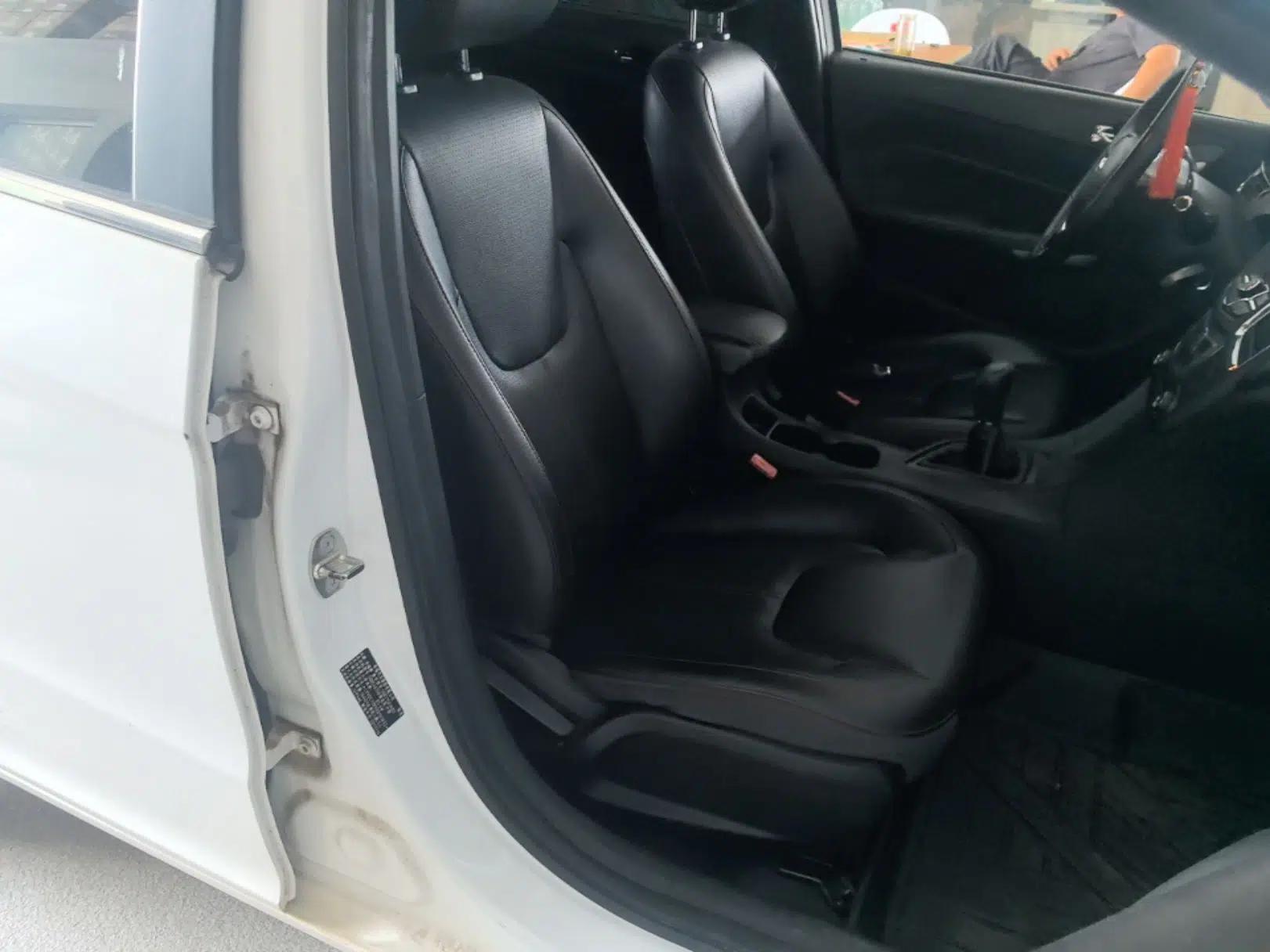 Chery Arrizo 5 2017 1.5L Manual Lingchao Edition — миниатюра 23