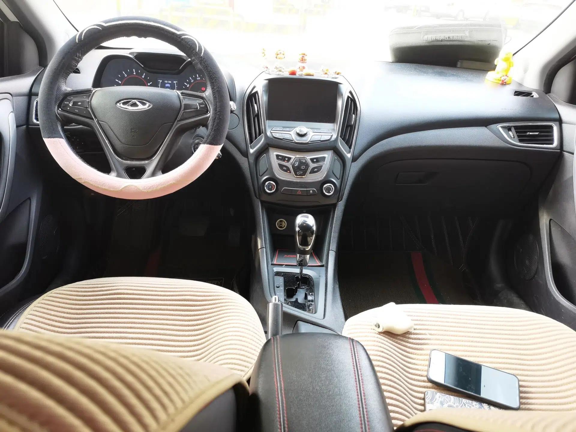 Chery Arrizo 5 2016 1.5L CVT Trendsetting Edition — миниатюра 10