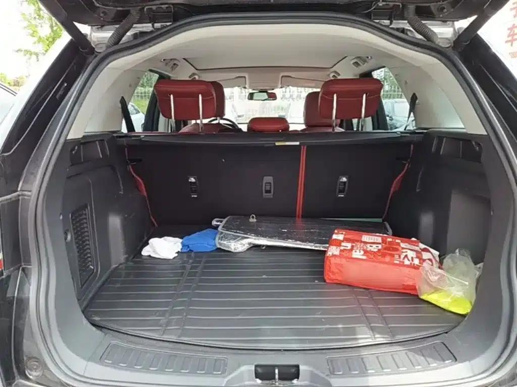 Discovery Sport 2019 240PS SE Edition (China VI Emission Standard) — миниатюра 19