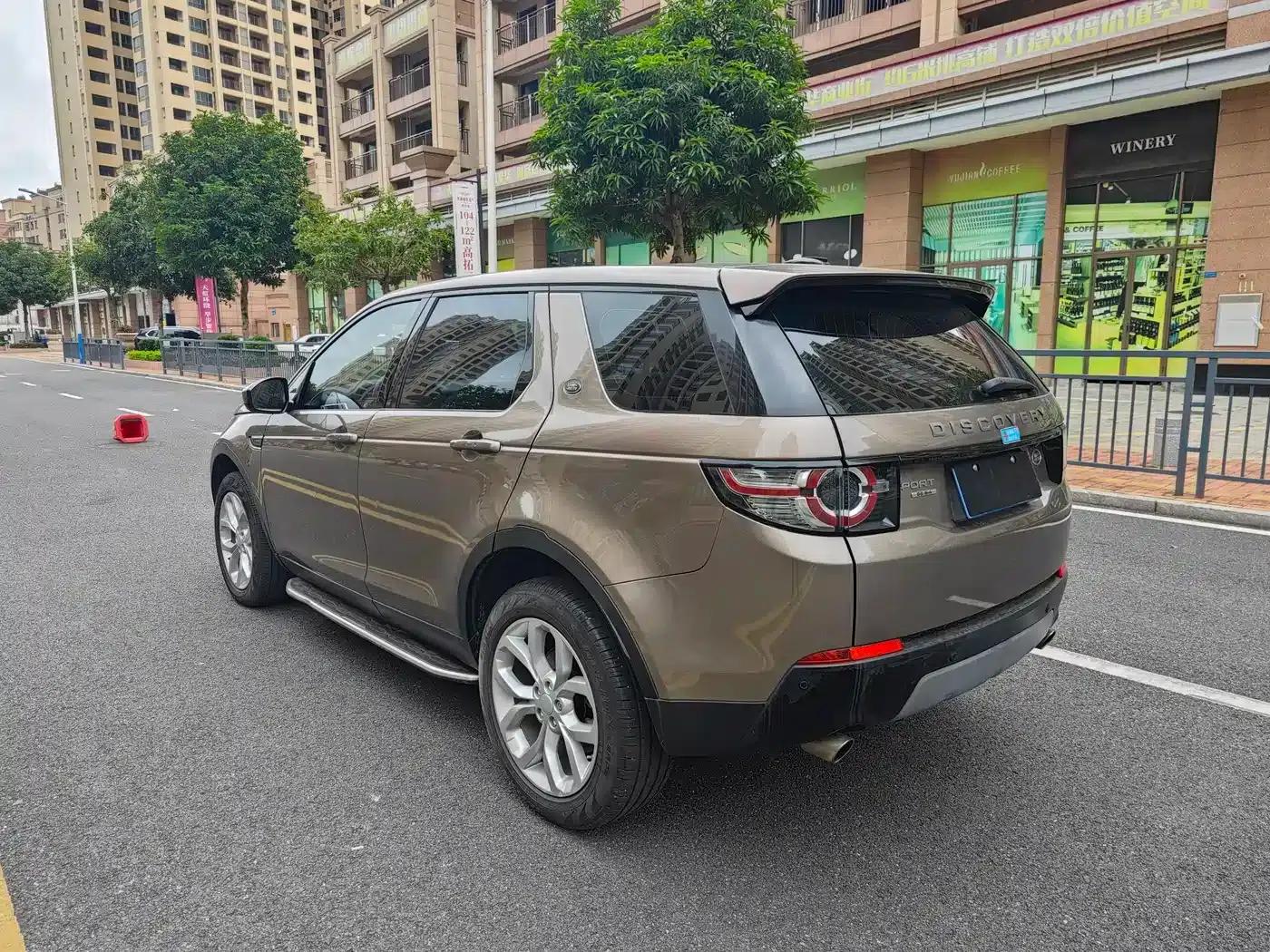 Discovery Sport (Imported) 2015 2.0T SE — миниатюра 4