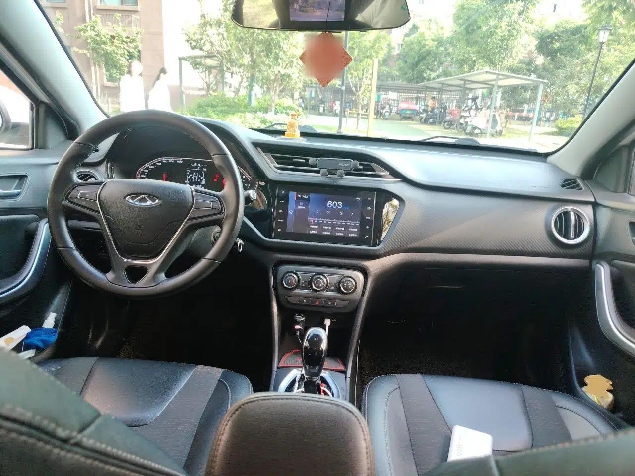 Chery Tiggo 3X 2018 1.5L Automatic Luxury Edition — миниатюра 6