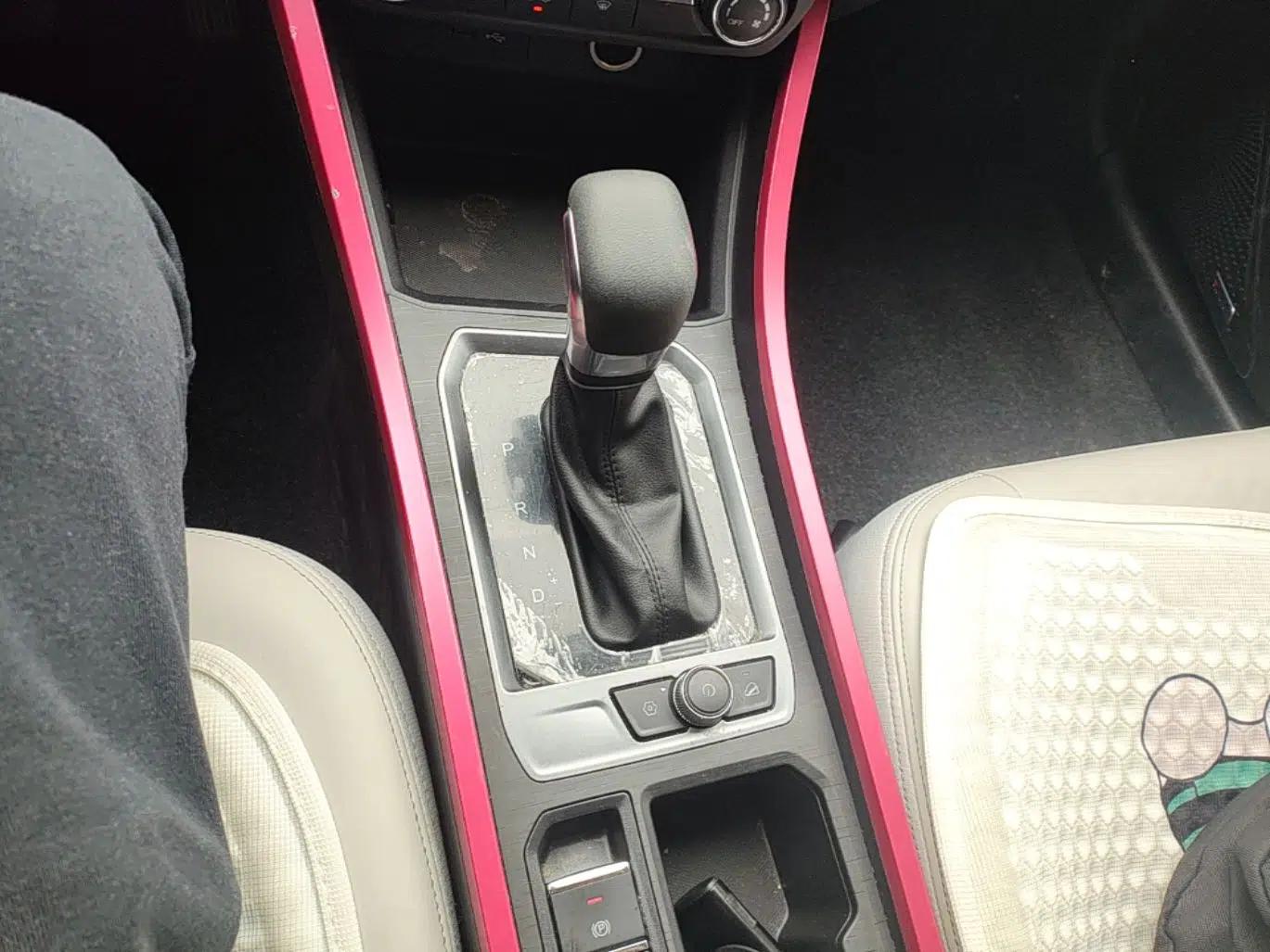 Chery Tiggo 3X 2021 PLUS 1.5L CVT Queen Edition — миниатюра 17