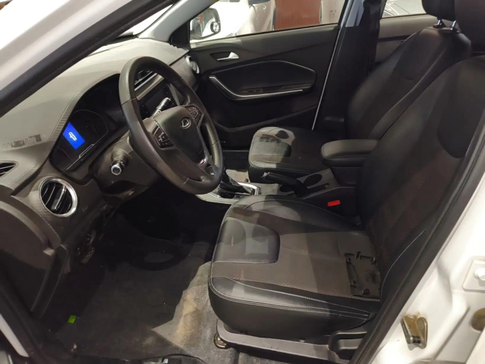 Chery Tiggo 3X 2020 Quality Edition 1.5L CVT Luxury Version — миниатюра 18