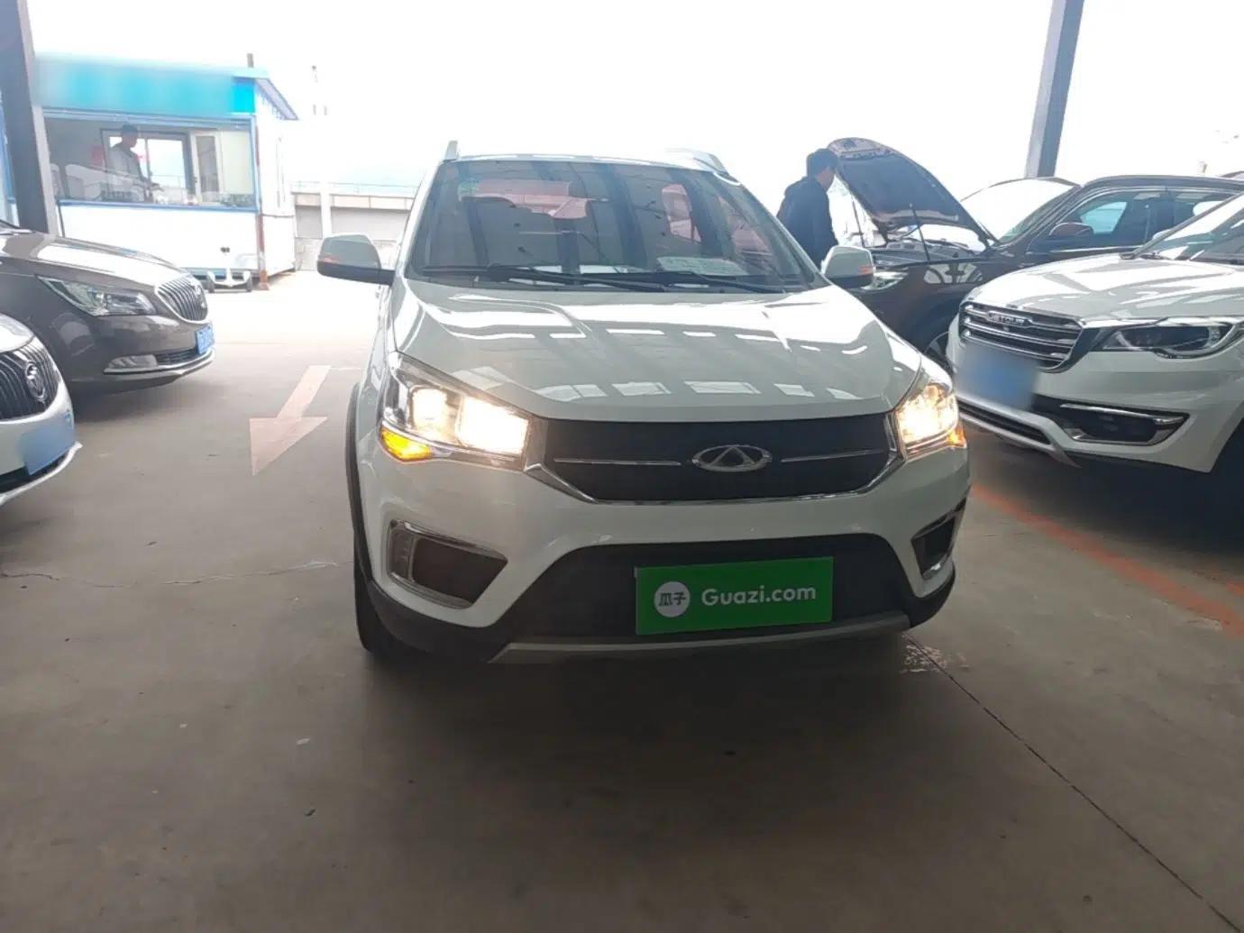 Chery Tiggo 3X 2018 1.5L Automatic Elite Edition — миниатюра 2