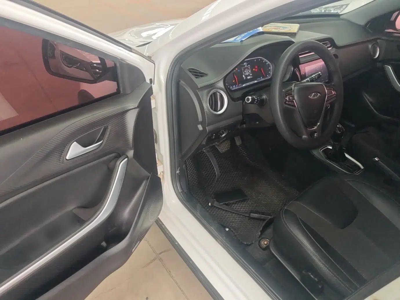 Chery Tiggo 3X 2018 1.5L Automatic Elite Edition — миниатюра 19
