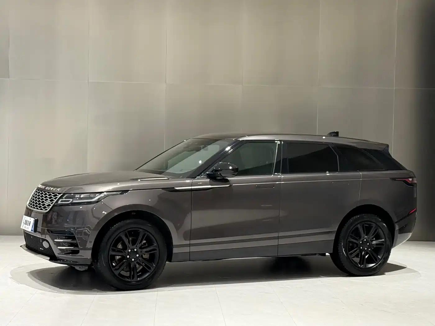 Range Rover Velar 2022 250PS Gold Edition — миниатюра 1