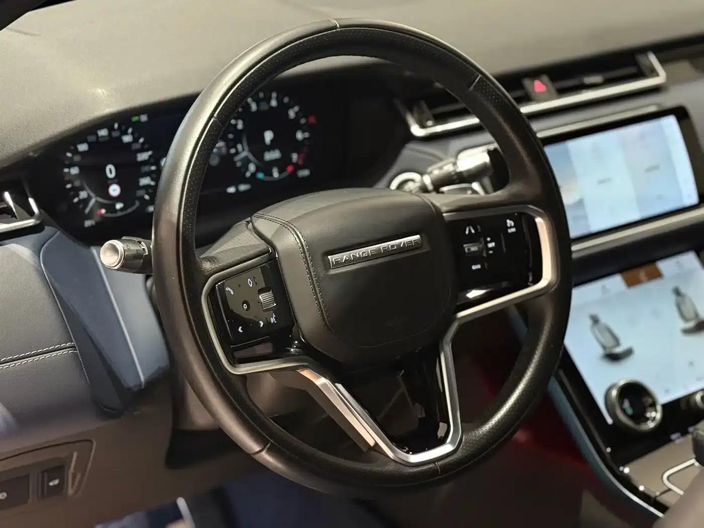 Range Rover Velar 2022 250PS Gold Edition — миниатюра 11