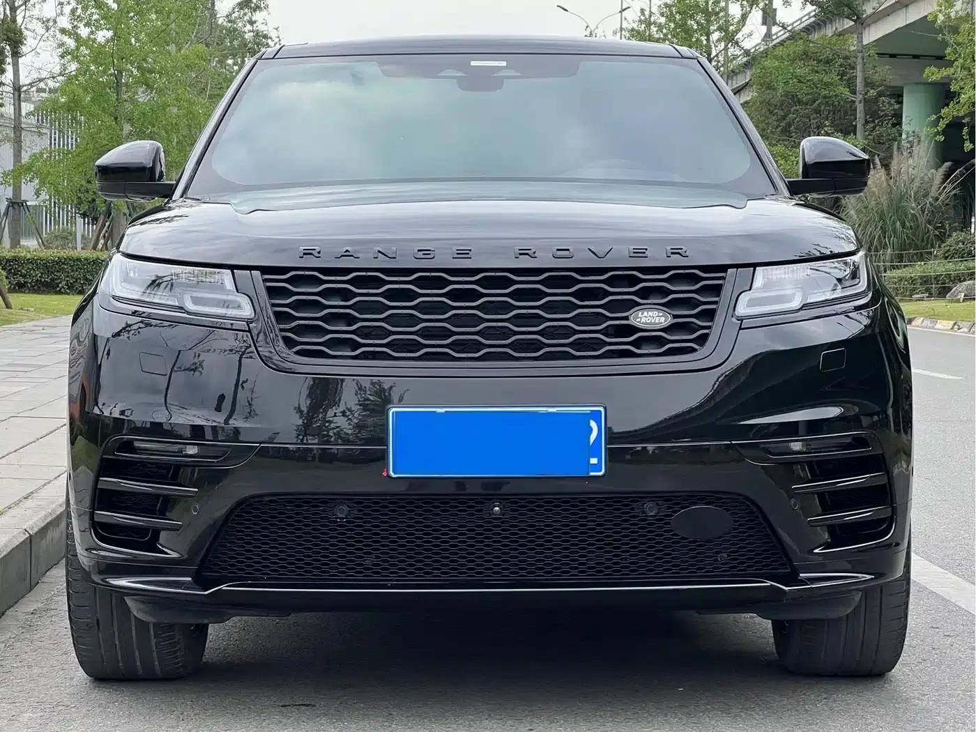 Range Rover Velar 2022 250PS Gold Edition — миниатюра 2