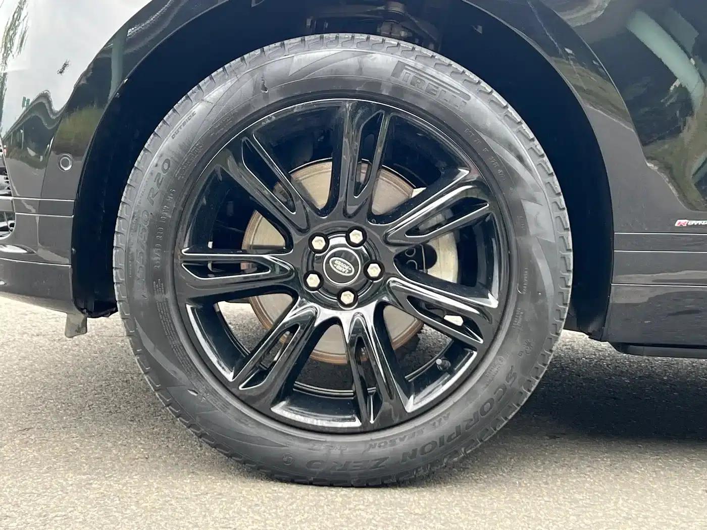 Range Rover Velar 2022 250PS Gold Edition — миниатюра 5