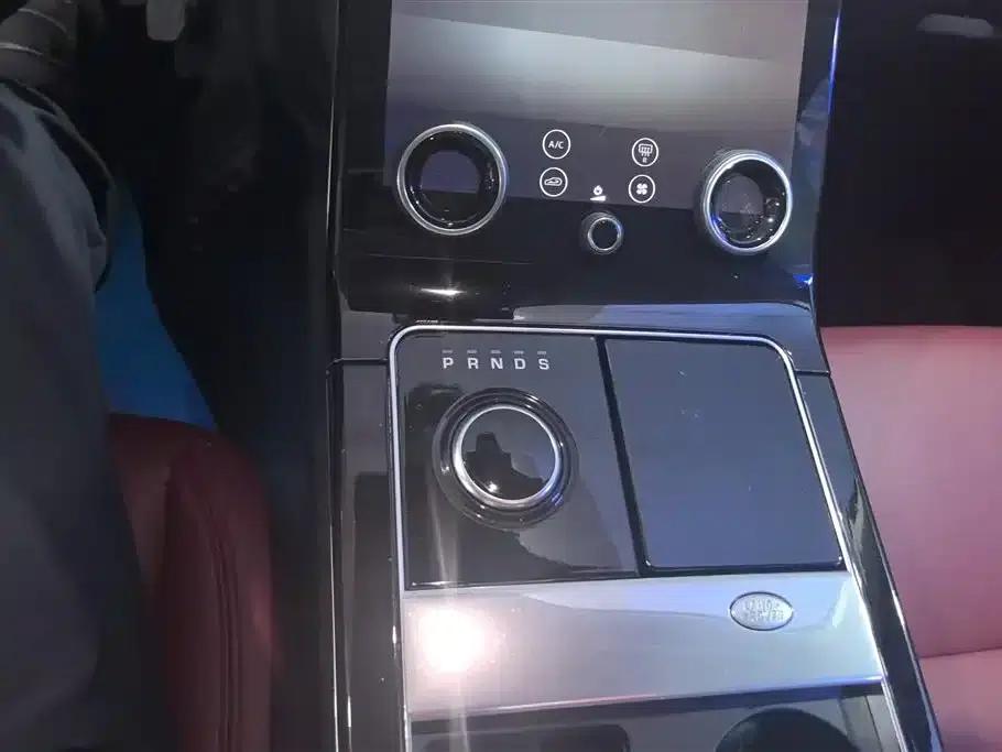 Range Rover Velar 2019 250PS — миниатюра 16