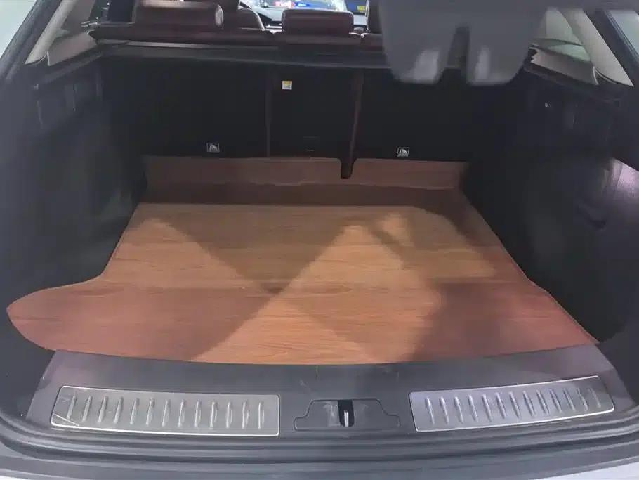 Range Rover Velar 2019 250PS — миниатюра 4