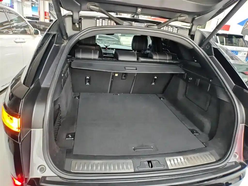 Range Rover Velar 2021 P250 Black Limited Edition — миниатюра 19