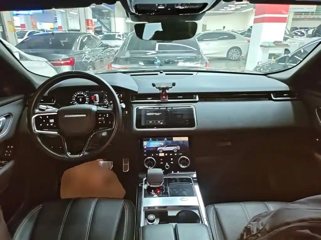 Range Rover Velar 2021 P250 Black Limited Edition — миниатюра 10