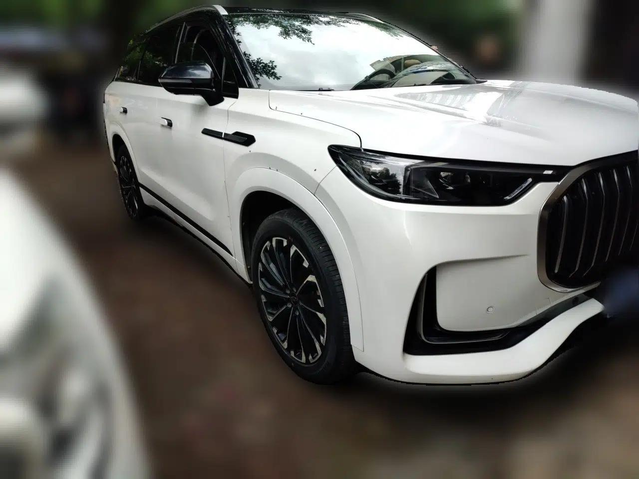 Chery Tiggo 9 2023 2.0T Dual-Clutch Two-Wheel Drive Luxury Edition 7 Seats — миниатюра 3