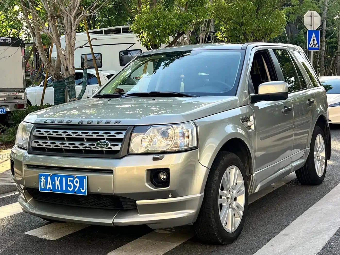 Freelander 2 2012 2.0T Si4 HSE Petrol Version — миниатюра 1