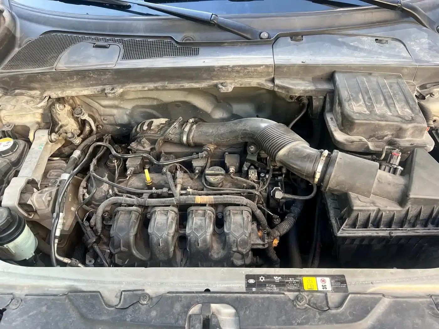 Freelander 2 2012 2.0T Si4 HSE Petrol Version — миниатюра 22