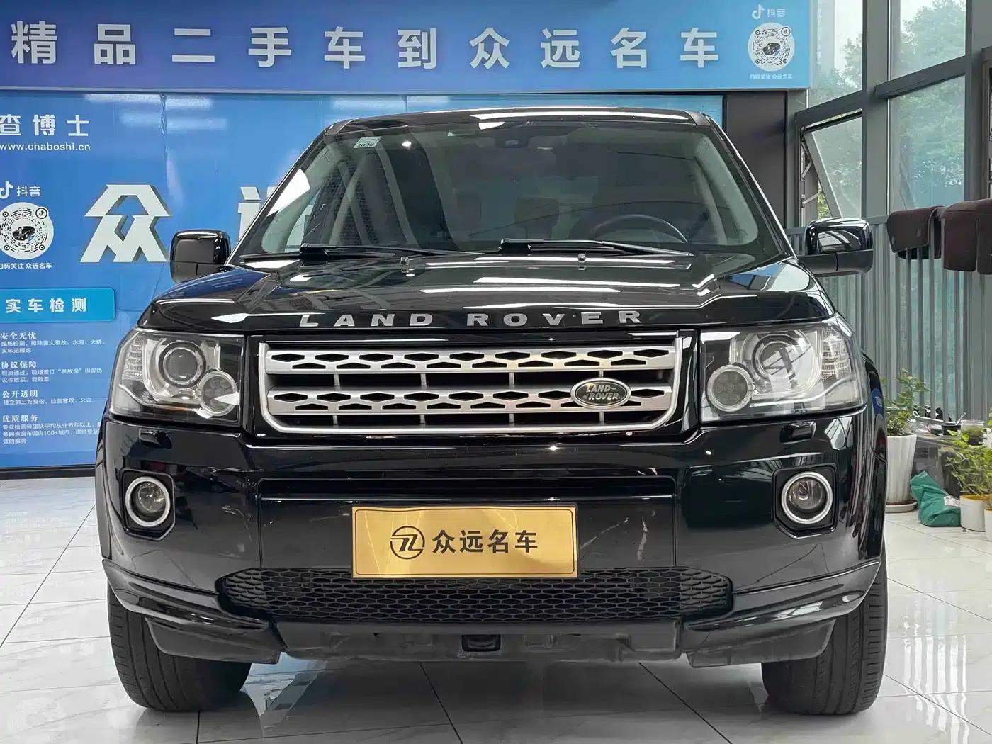 Freelander 2 2014 2.2T SD4 SE Diesel — миниатюра 2