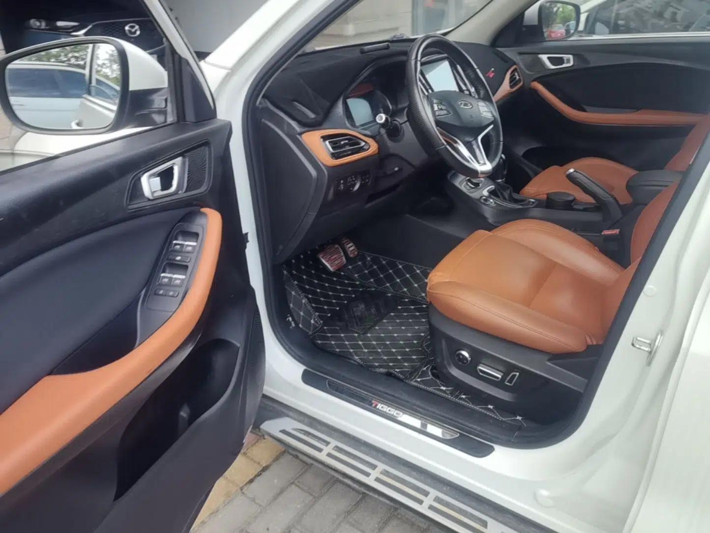 Chery Tiggo 7 2016 2.0L CVT YAOZHEN Edition — миниатюра 19