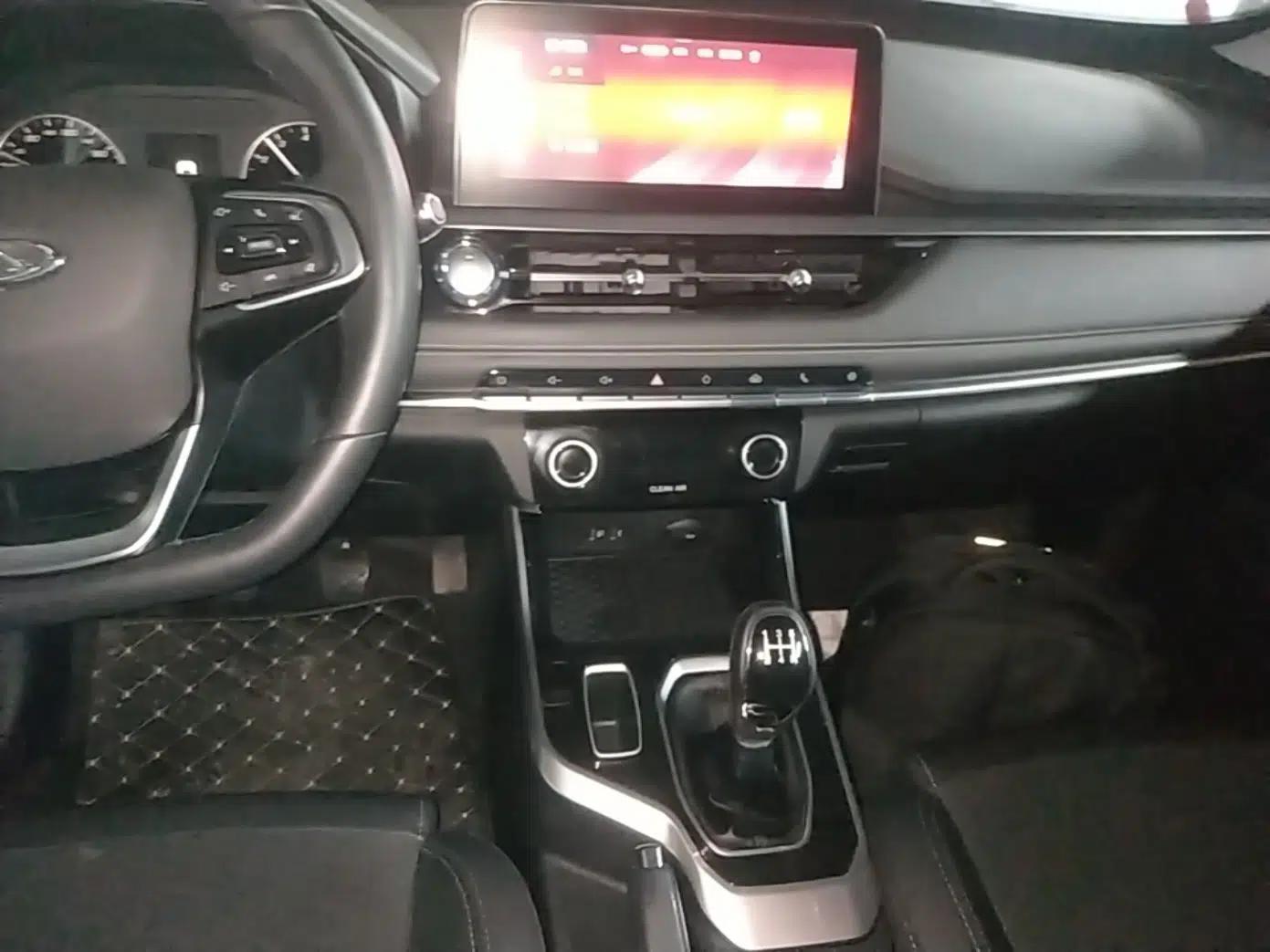 Chery Tiggo 5x 2020 1.5L Manual Fashion Edition — миниатюра 13