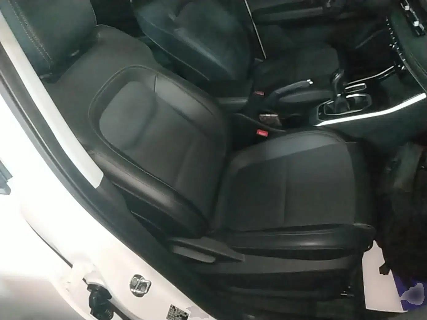 Chery Tiggo 5x 2020 1.5L Manual Fashion Edition — миниатюра 22
