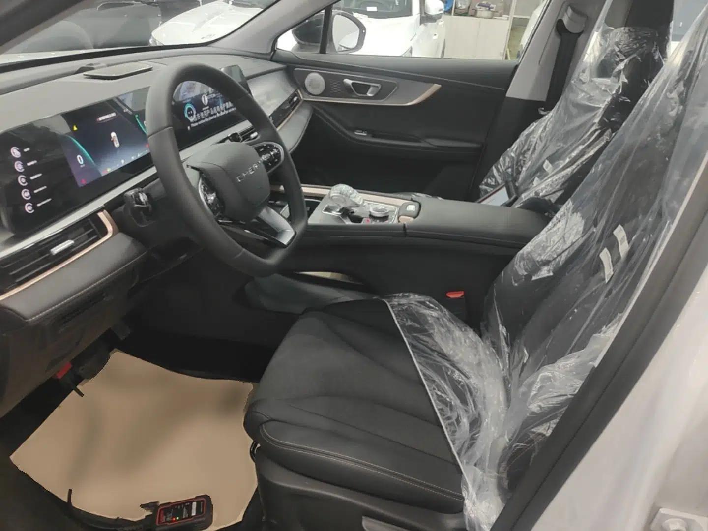 Chery Tiggo 5x 2025 High-Energy Version 1.5T CVT Comfort Model — миниатюра 18
