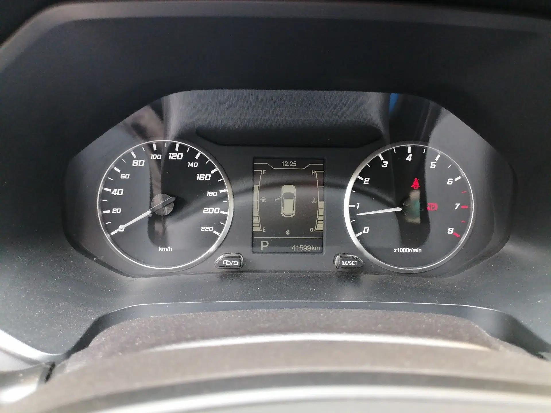 Chery Tiggo 5x 2021 Superhero Edition 1.5L CVT Luxury Model — миниатюра 12