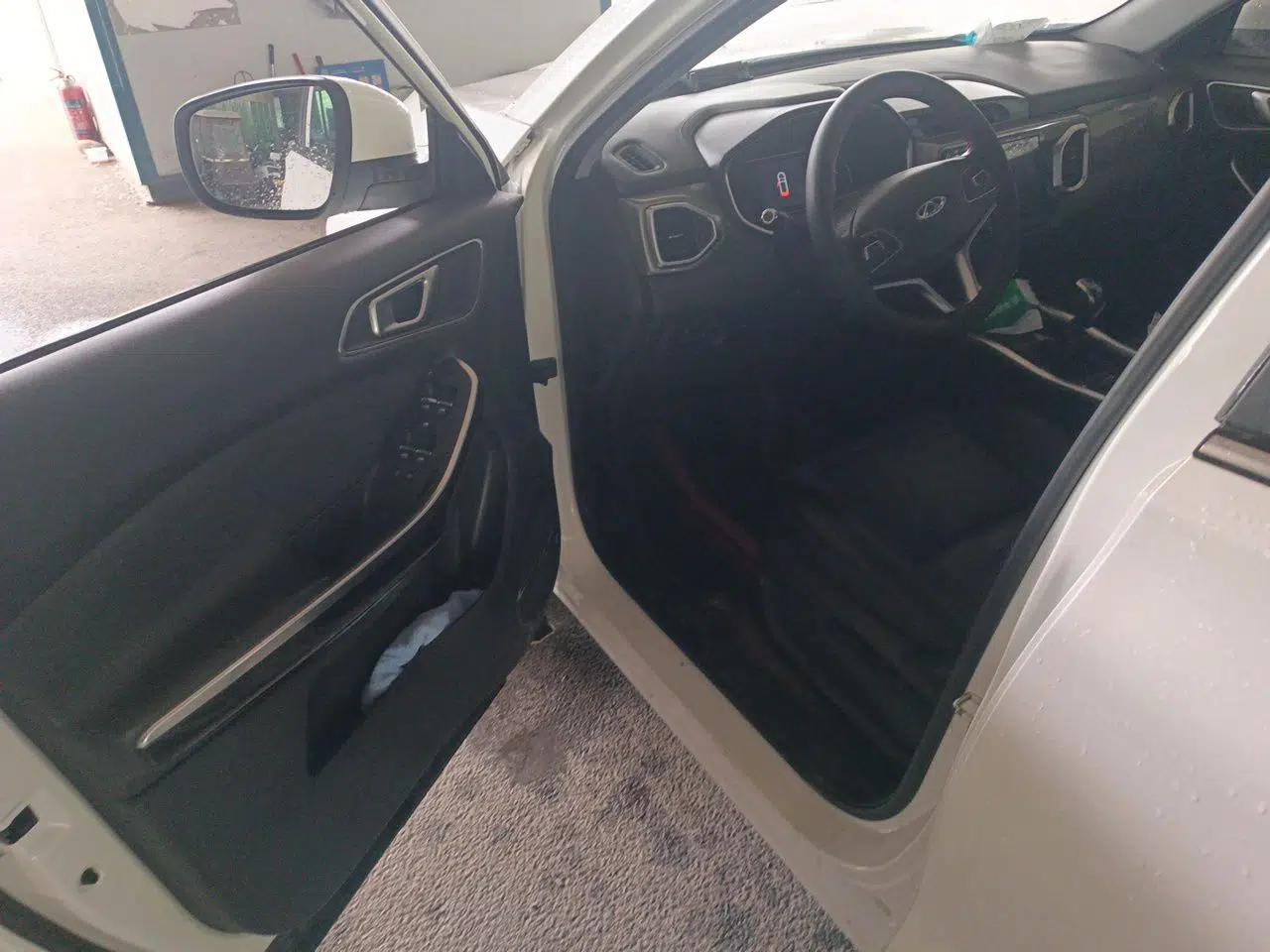 Chery Tiggo 5x 2017 1.5T Manual Elite Model — миниатюра 17