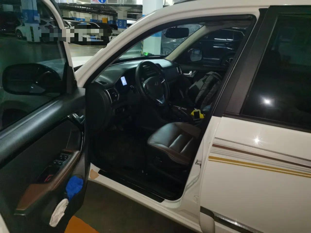 Chery Tiggo 3 2018 1.6L CVT Million Global Edition — миниатюра 17