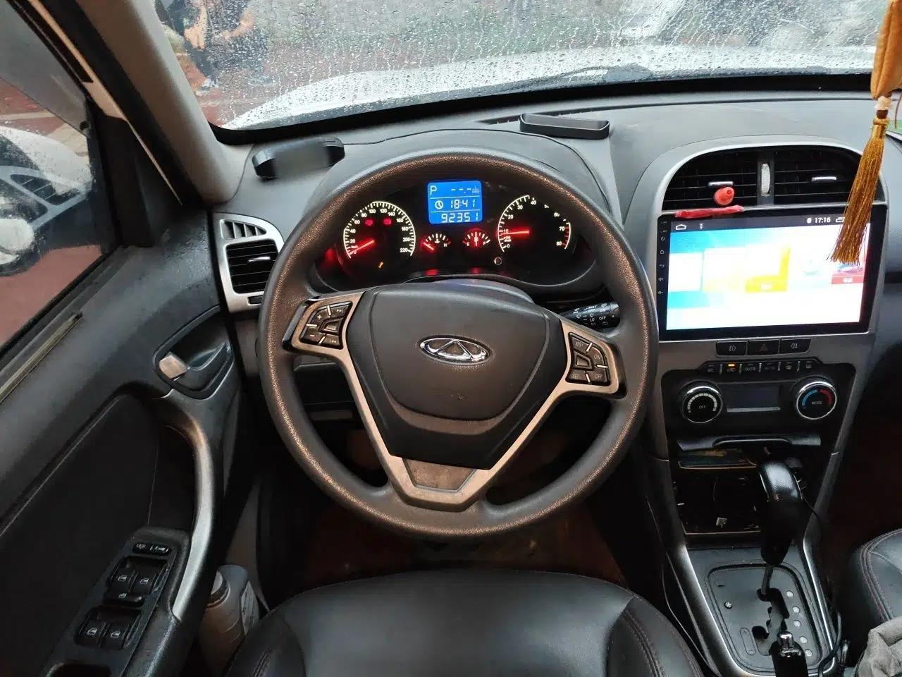 Chery Tiggo 3 2014 1.6L CVT ZhiShang Edition — миниатюра 11