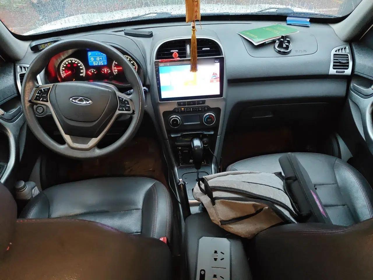 Chery Tiggo 3 2014 1.6L CVT ZhiShang Edition — миниатюра 10