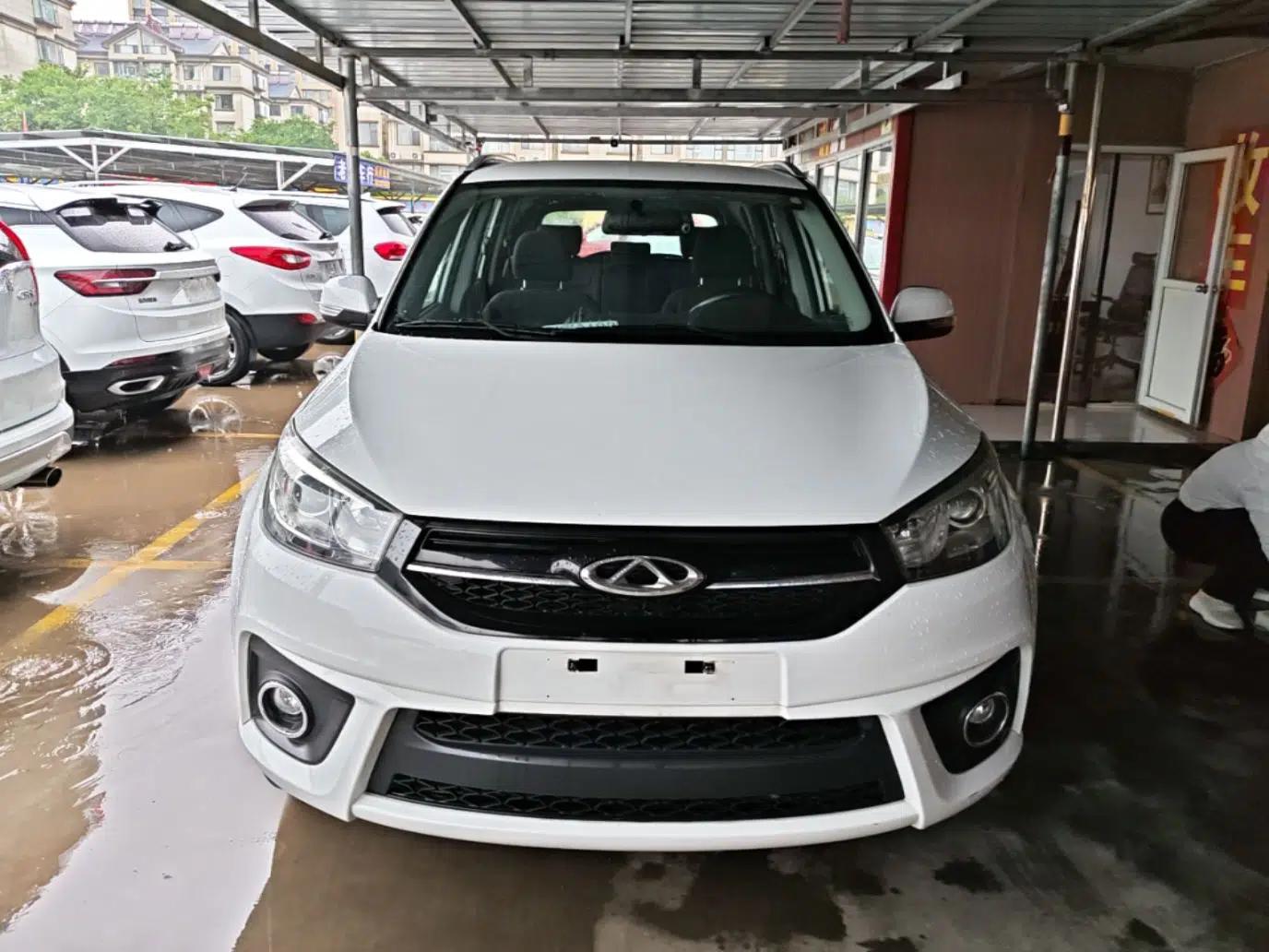 Chery Tiggo 3 2016 1.6L Manual Fashion Edition — миниатюра 2