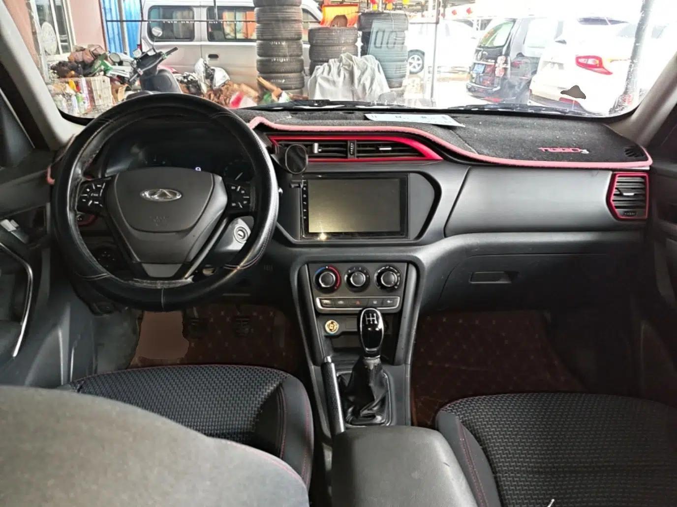 Chery Tiggo 3 2016 1.6L Manual Fashion Edition — миниатюра 12