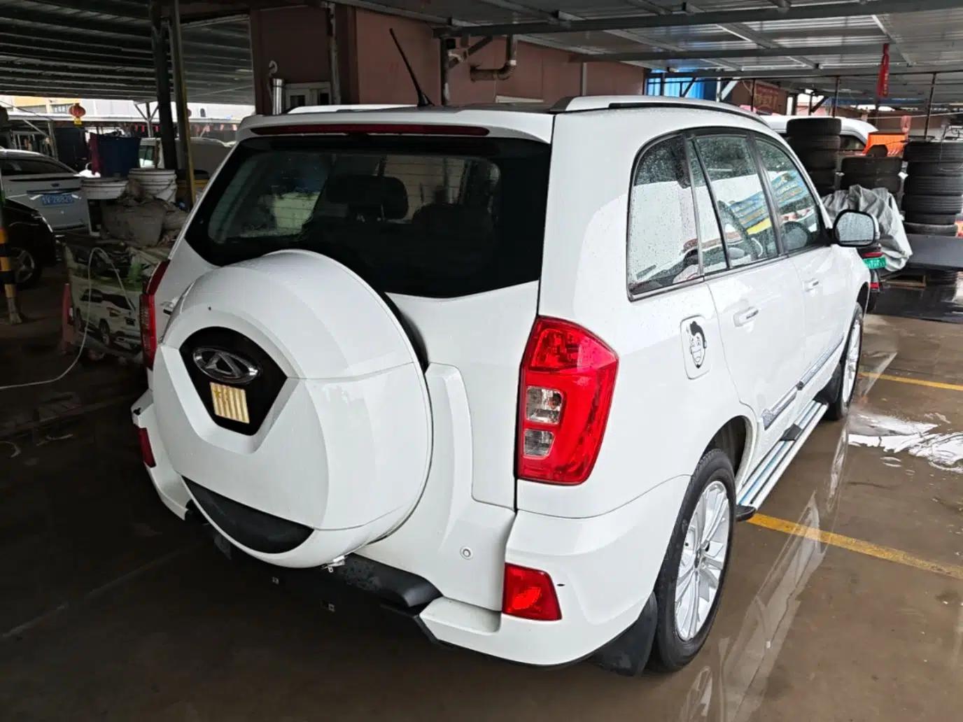 Chery Tiggo 3 2016 1.6L Manual Fashion Edition — миниатюра 4