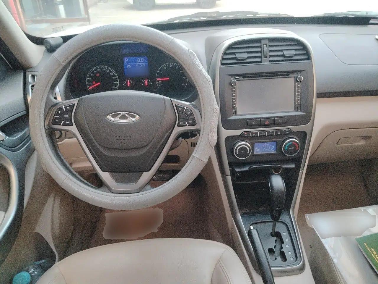 Chery Tiggo 3 2014 1.6L CVT ZhiShang Edition — миниатюра 11