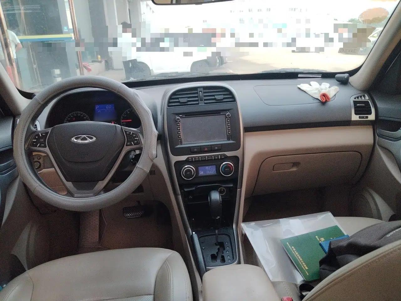 Chery Tiggo 3 2014 1.6L CVT ZhiShang Edition — миниатюра 10