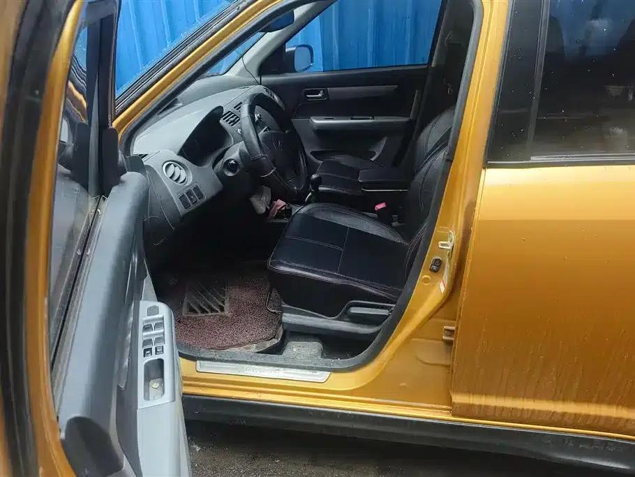 2015 Swift 1.5L Manual Limited Edition — миниатюра 7