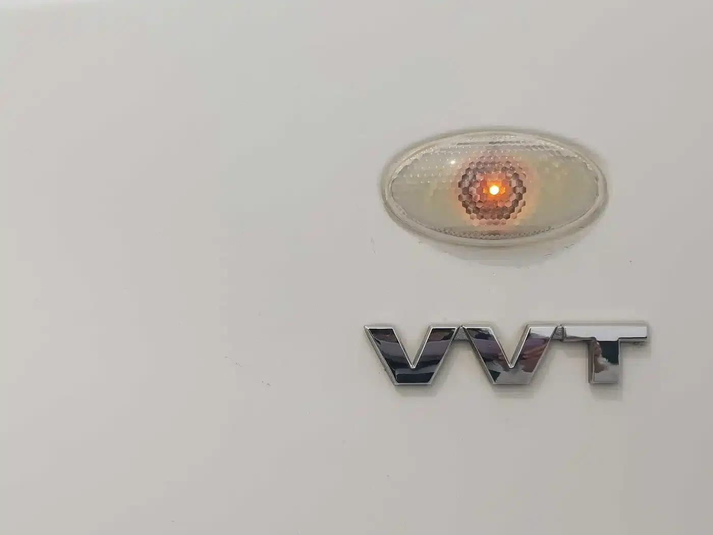 2014 Swift 1.3L Manual Standard Edition — миниатюра 11