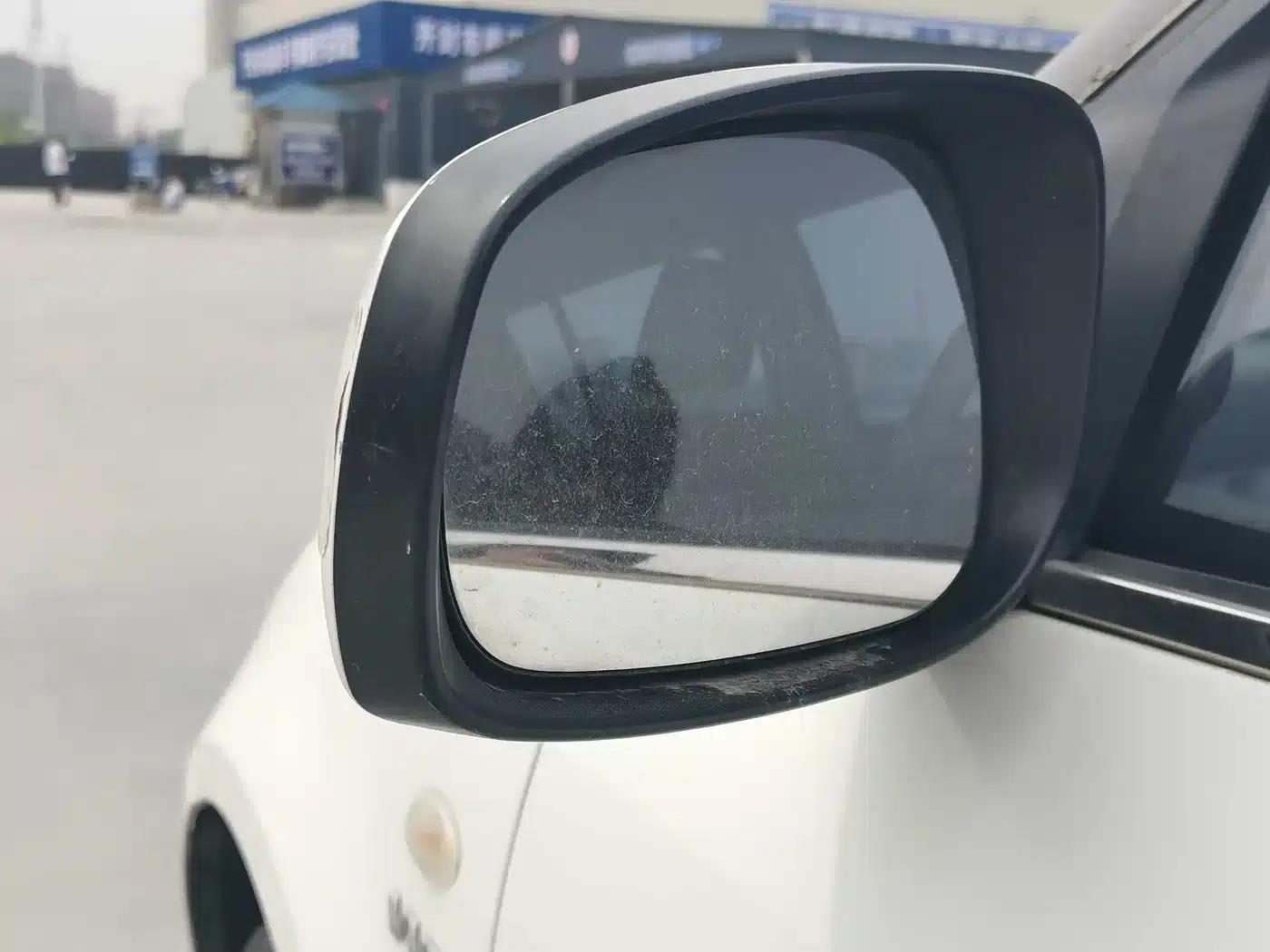 2014 Swift 1.3L Manual Standard Edition — миниатюра 10