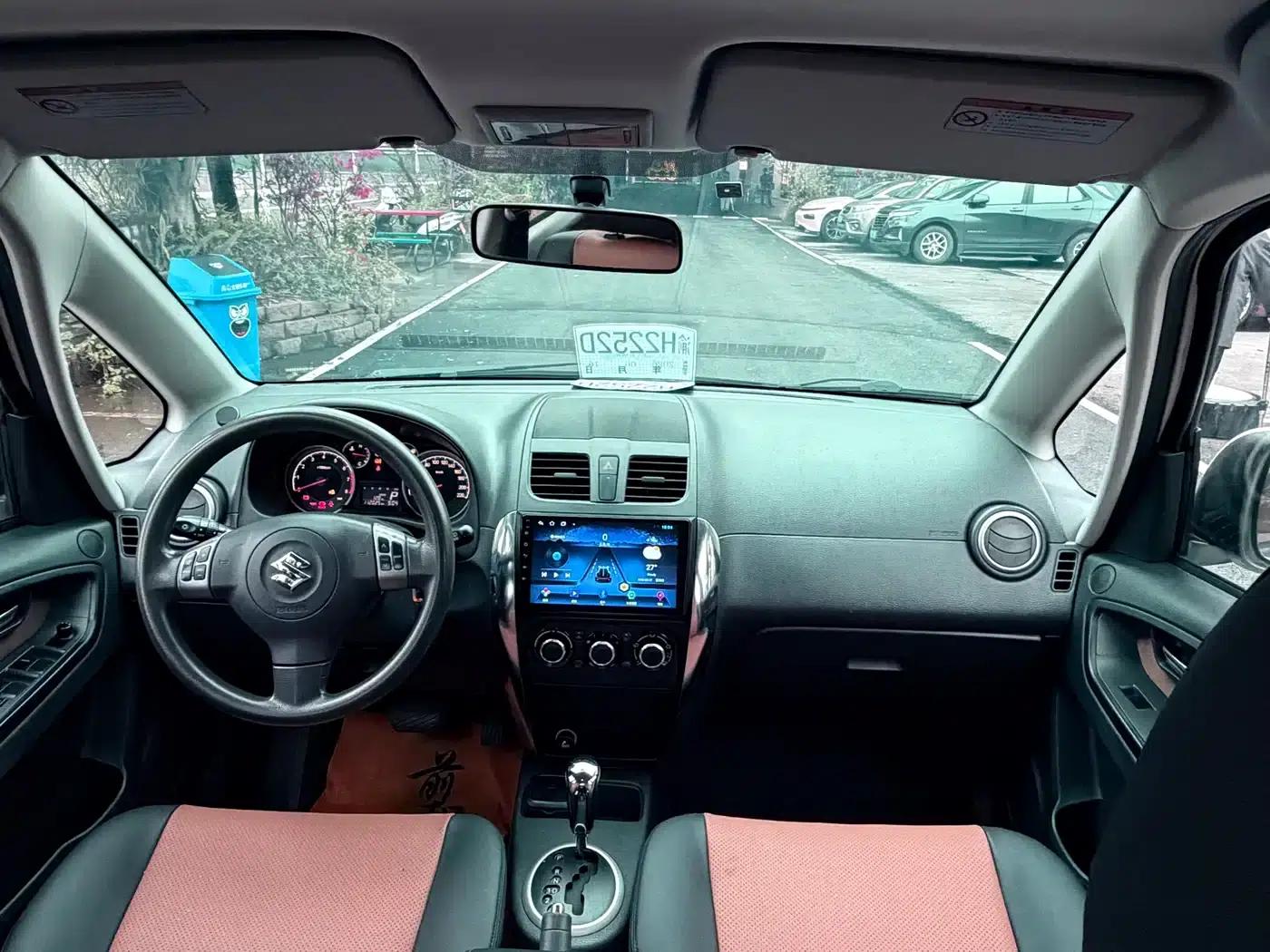 SX4 2013 1.6L Automatic Cool Edition — миниатюра 8