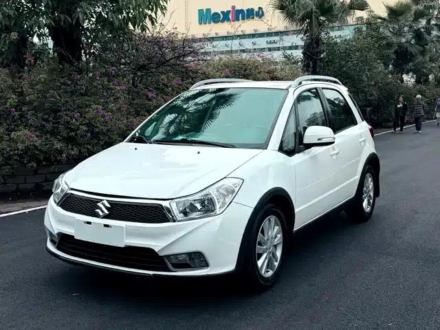 SX4 2013 1.6L Automatic Cool Edition