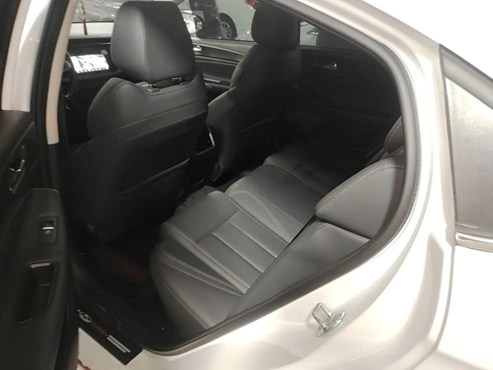 Chery Arrizo 5 PLUS 2023 1.5L CVT EnjoyPLUS — миниатюра 19