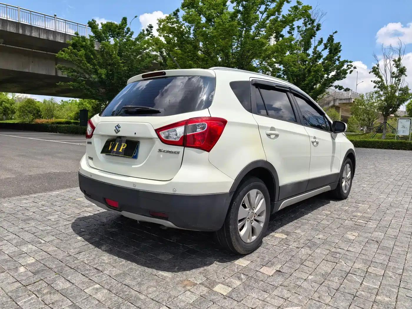Vitara 2014 1.6L CVT 2WD Elite — миниатюра 9
