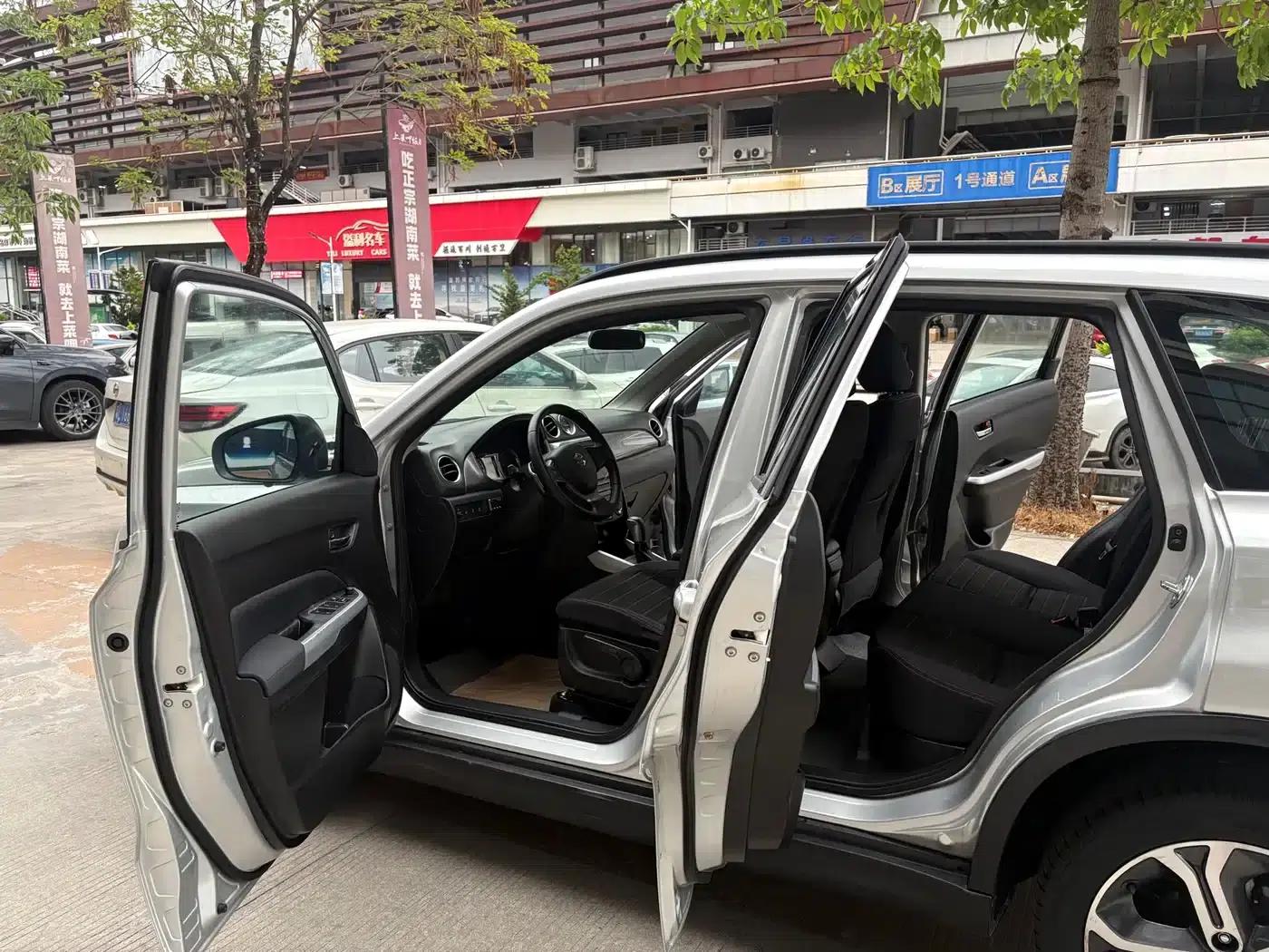 Vitara 2016 1.4T Automatic 2WD Elite — миниатюра 16